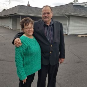 Meet your Posher, Pam